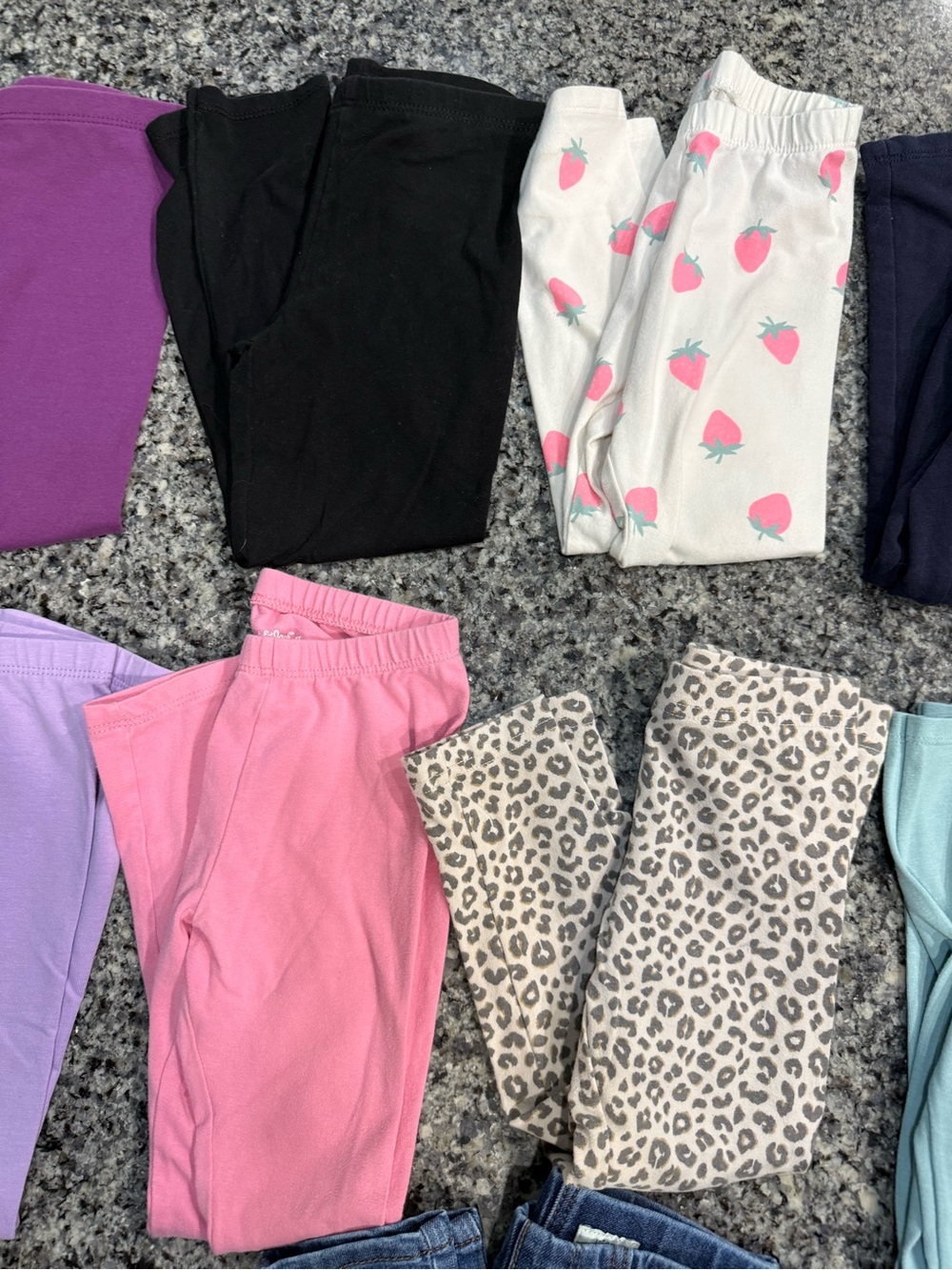 Bundle of Girls 4T Pants - Picture 5 of 10